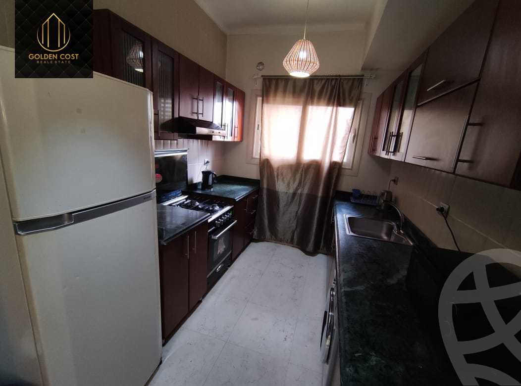 https://aqarmap.com.eg/ar/listing/4752100-for-rent-cairo-new-cairo-compounds-kmbwnd-dh-fyldj-blm-hylz