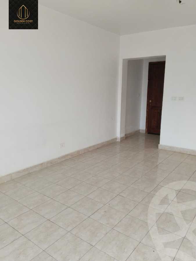 https://aqarmap.com.eg/en/listing/4804510-for-sale-cairo-new-cairo-lrhb-city-mtdd-lrhb-phase-7