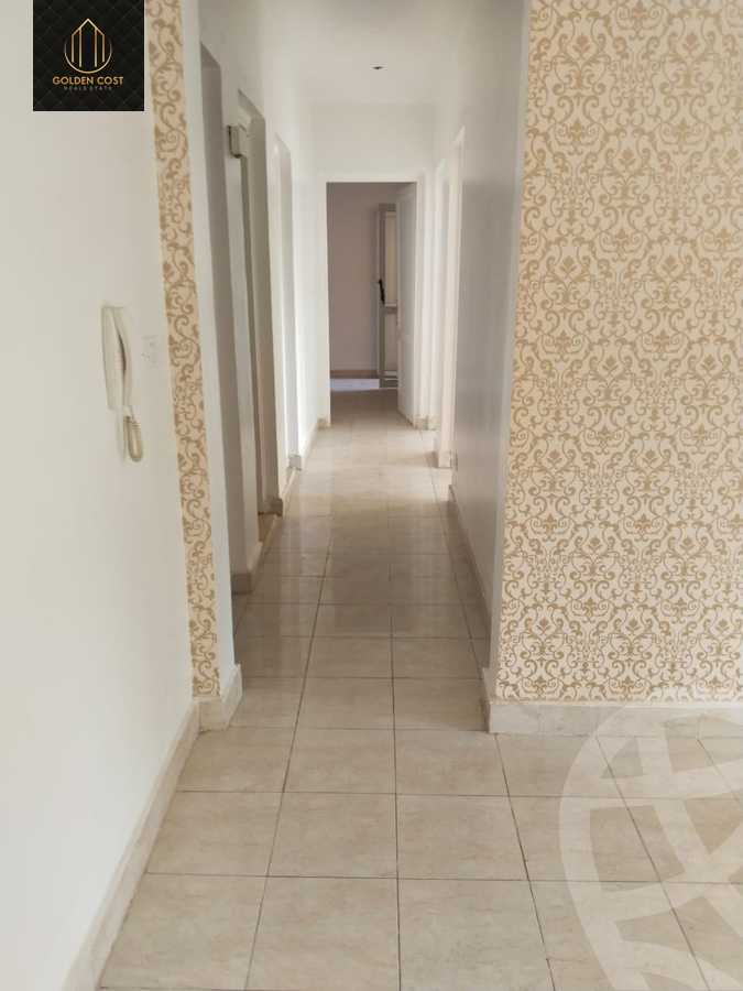 https://aqarmap.com.eg/ar/listing/4804510-for-sale-cairo-new-cairo-lrhb-city-mtdd-lrhb-phase-7