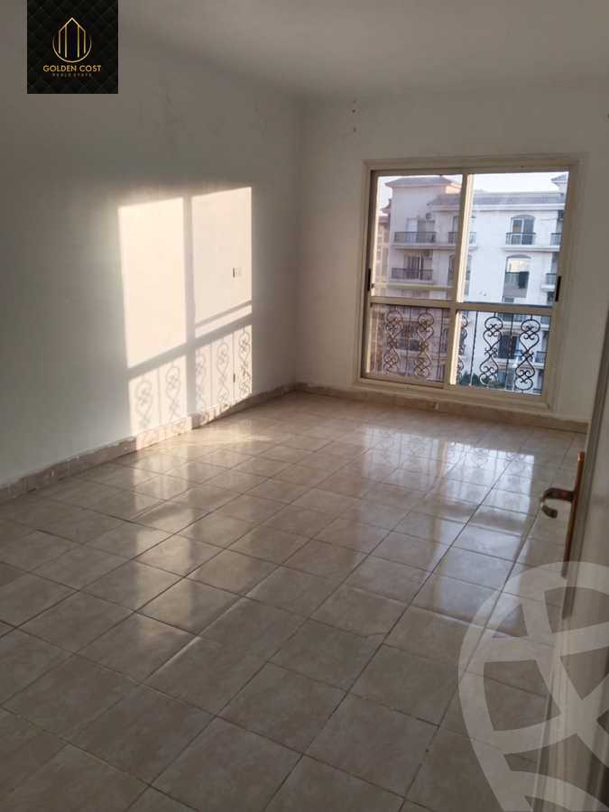 https://aqarmap.com.eg/en/listing/4804580-for-sale-cairo-new-cairo-lrhb-city-mtdd-lrhb-phase-7