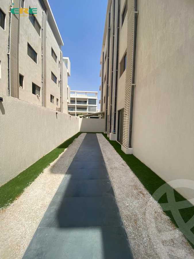 https://aqarmap.com.eg/ar/listing/4702937-for-sale-cairo-new-cairo-compounds-lakeview-residence