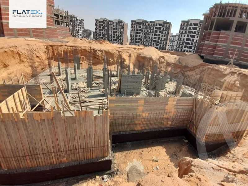 https://aqarmap.com.eg/en/listing/5071230-for-sale-cairo-new-administrative-capital-r8-syty-wfl