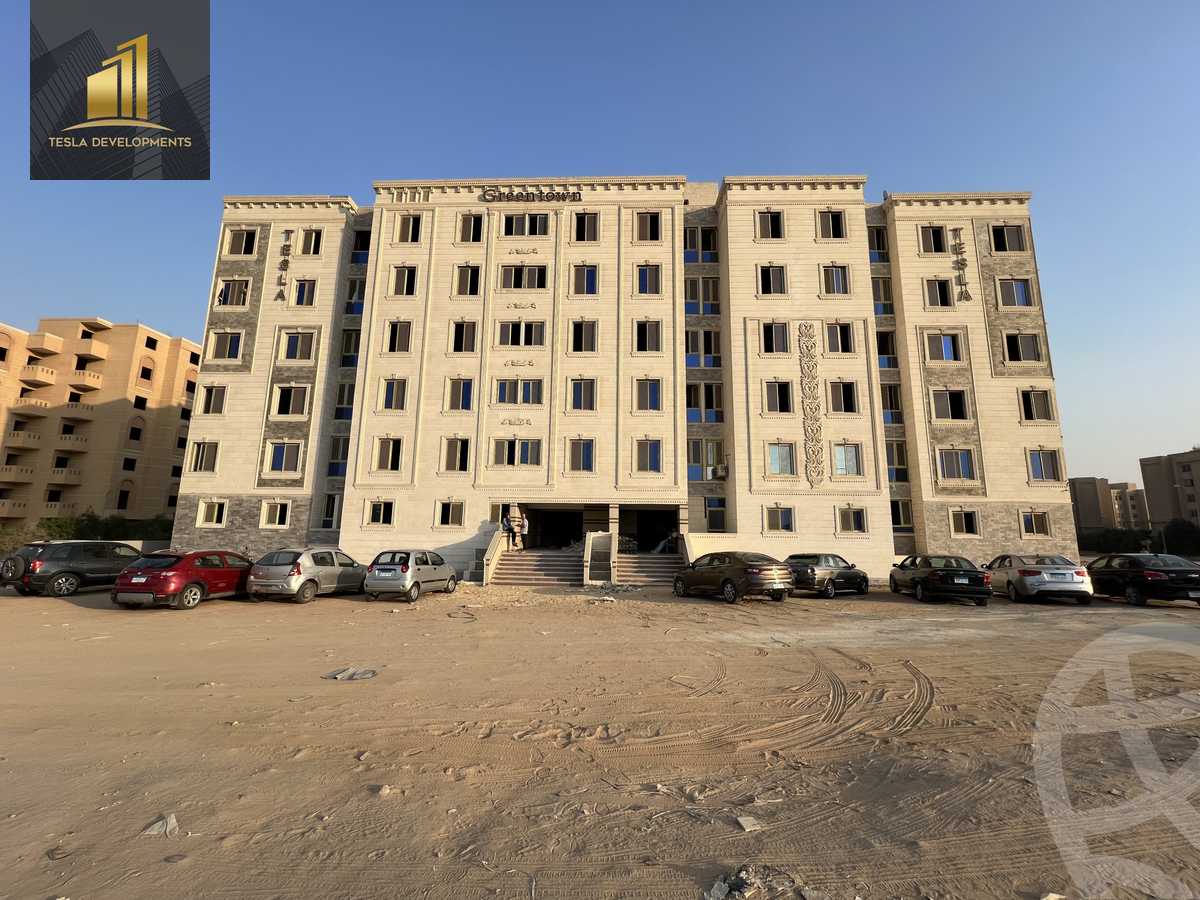 https://aqarmap.com.eg/en/listing/4729308-for-sale-cairo-6th-of-october-hadaeq-october-kmbwnd-fy-hdyq-ktwbr-green-town-compound-qebaa