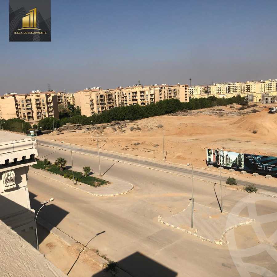 https://aqarmap.com.eg/ar/listing/5085158-for-sale-cairo-6th-of-october-hadaeq-october-kmbwnd-fy-hdyq-ktwbr-green-town-compound-qebaa