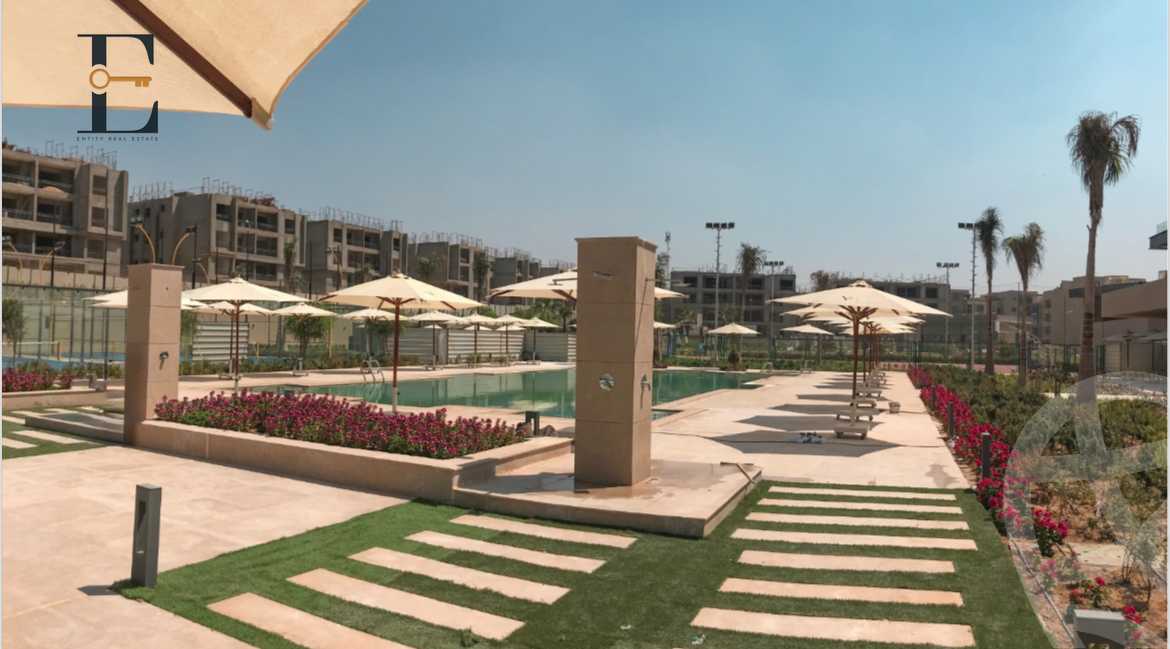 https://aqarmap.com.eg/en/listing/4843247-for-sale-cairo-new-cairo-compounds-fifth-square