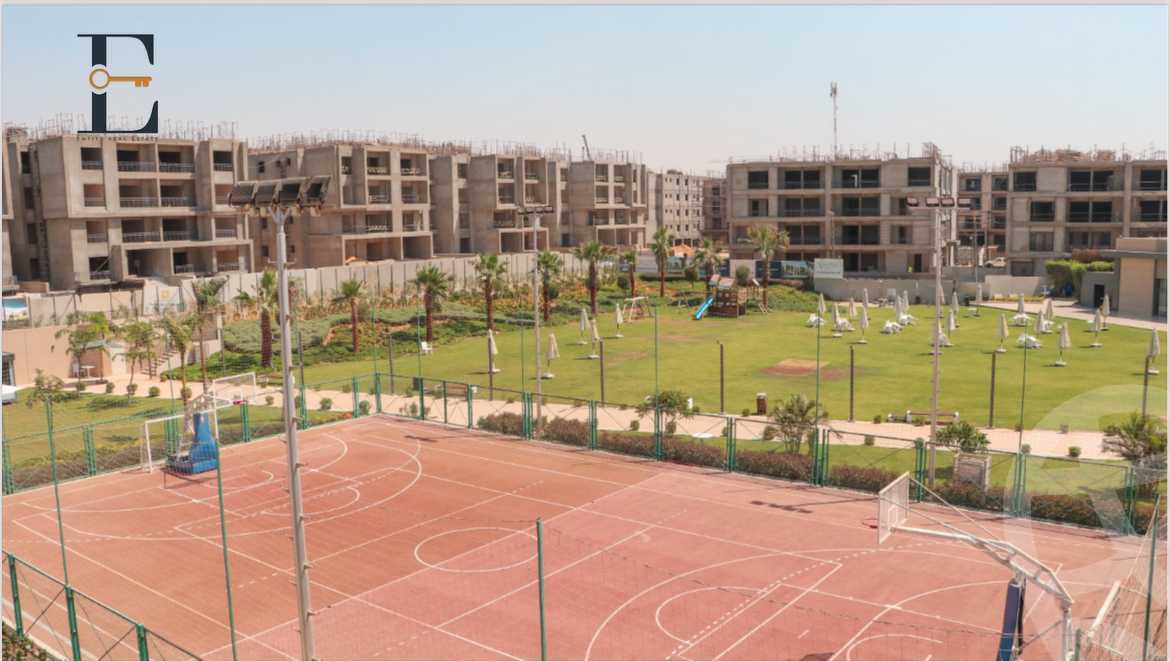 https://aqarmap.com.eg/en/listing/4843247-for-sale-cairo-new-cairo-compounds-fifth-square