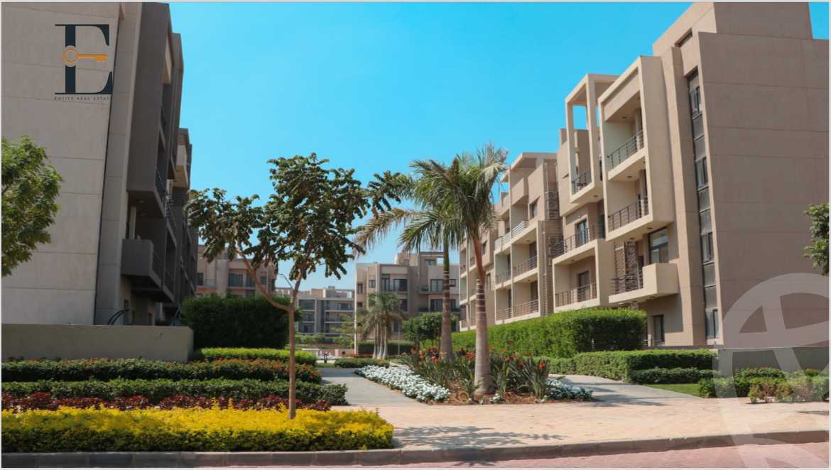 https://aqarmap.com.eg/en/listing/4843247-for-sale-cairo-new-cairo-compounds-fifth-square