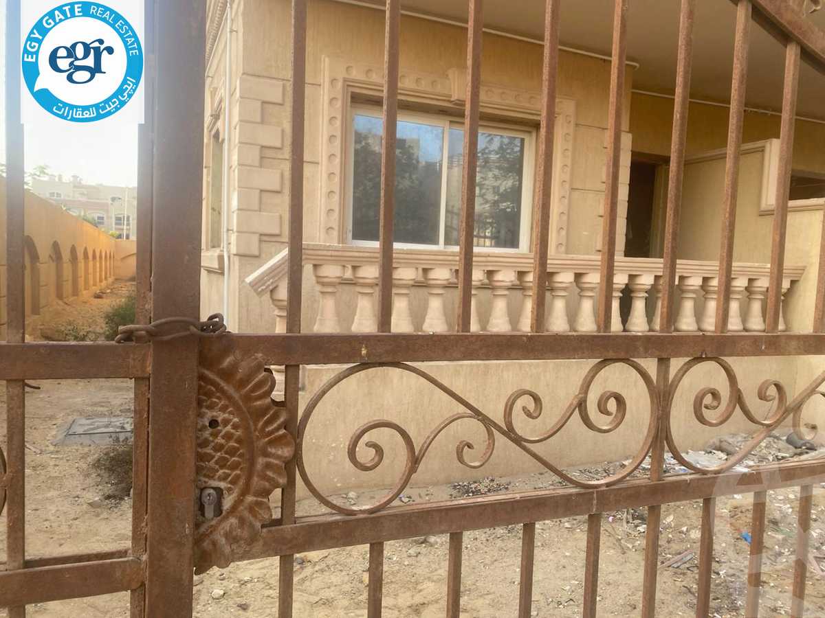 https://aqarmap.com.eg/en/listing/5227960-for-sale-cairo-el-shorouk-lhy-lthlth-shrq-neighbourhood-1