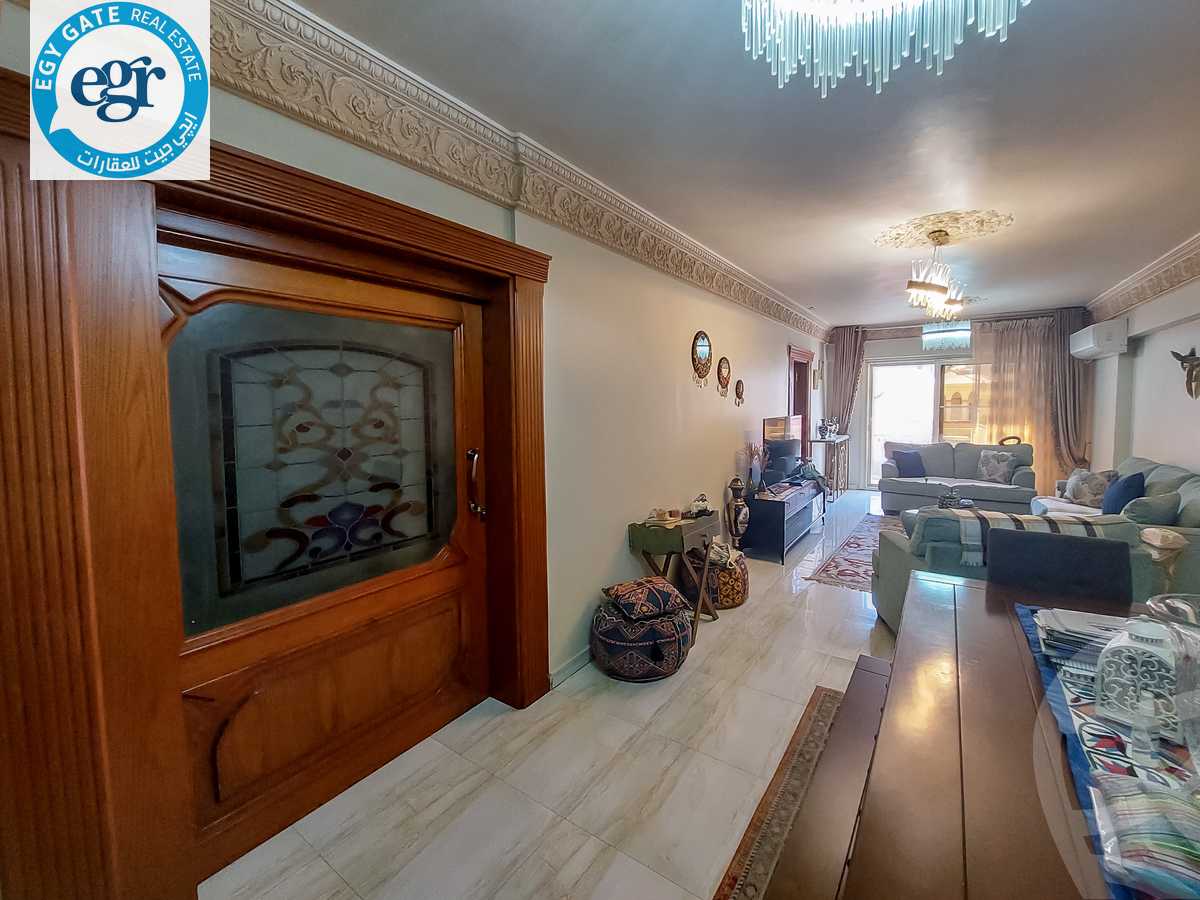 https://aqarmap.com.eg/en/listing/5314040-for-sale-alexandria-sn-styfnw-abd-el-salam-aref-st