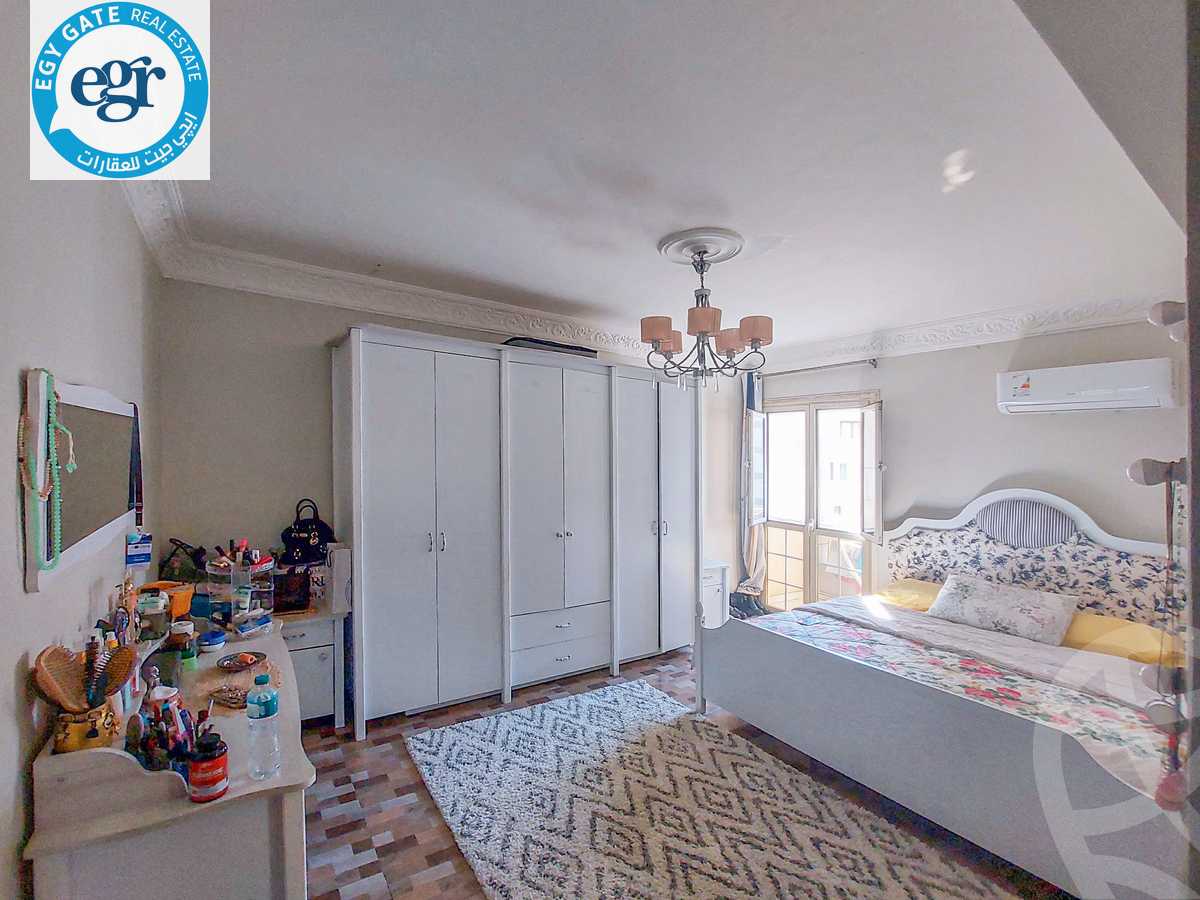 https://aqarmap.com.eg/en/listing/5314040-for-sale-alexandria-sn-styfnw-abd-el-salam-aref-st