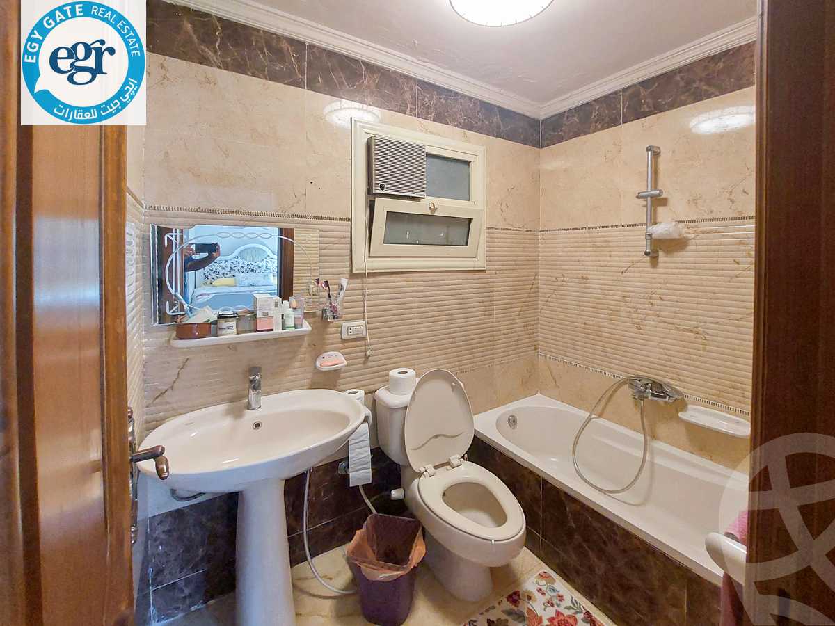 https://aqarmap.com.eg/en/listing/5314040-for-sale-alexandria-sn-styfnw-abd-el-salam-aref-st