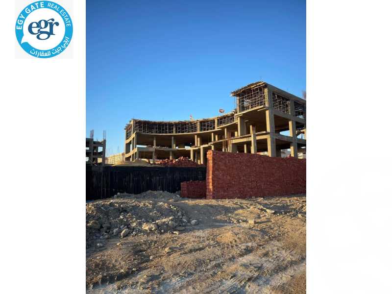 https://aqarmap.com.eg/en/listing/5751304-for-sale-alexandria-sawary-compounds-lakeside-mall-waf
