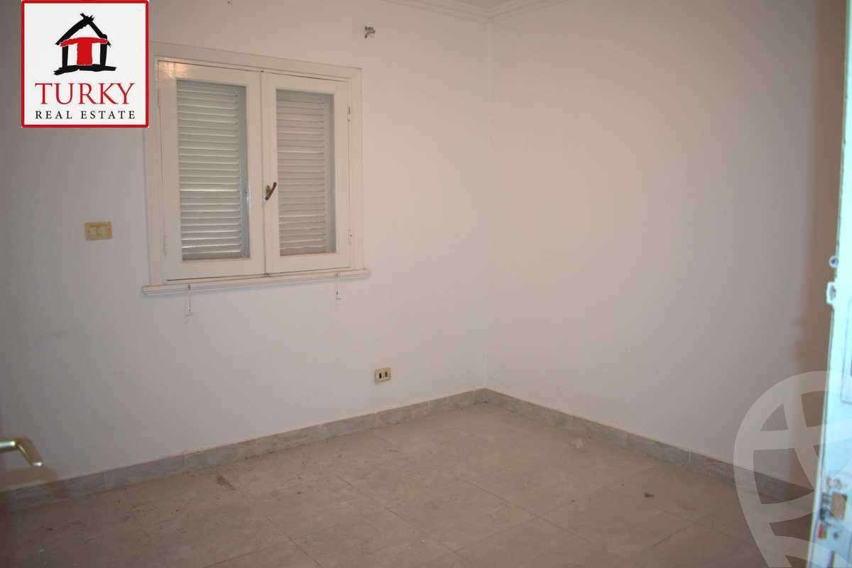 https://aqarmap.com.eg/ar/listing/5603567-for-sale-alexandria-roshdy-al-moaaskar-al-romani-st