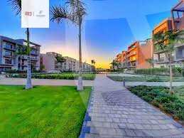 https://aqarmap.com.eg/en/listing/5166234-for-sale-cairo-new-cairo-compounds-fifth-square
