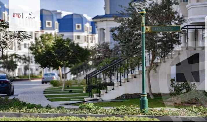 https://aqarmap.com.eg/ar/listing/5820109-for-sale-cairo-new-cairo-compounds-mountain-view-hyde-park