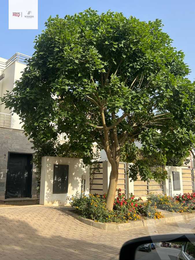 https://aqarmap.com.eg/en/listing/5835560-for-sale-cairo-new-cairo-compounds-hyde-park-park-corner-hyde-park