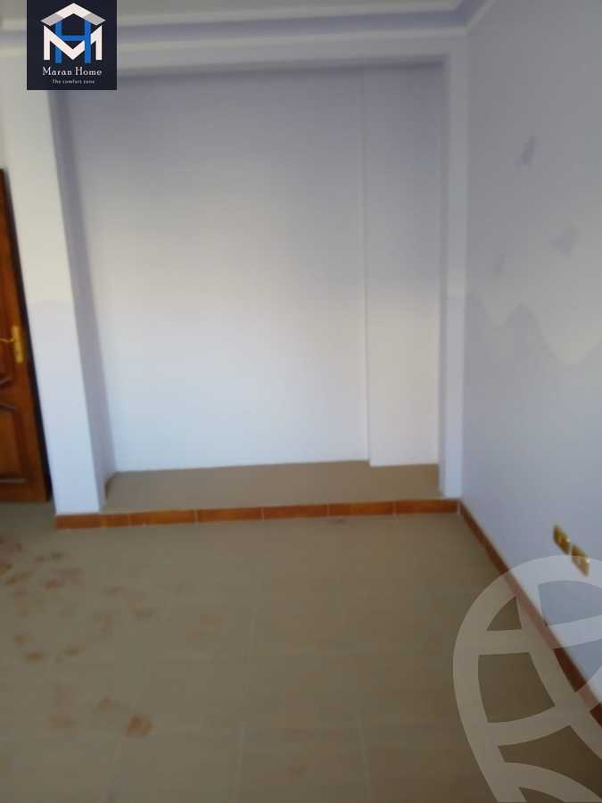 https://aqarmap.com.eg/en/listing/5259643-for-sale-cairo-6th-of-october-el-ahyaa-neighborhood-4th-school-st