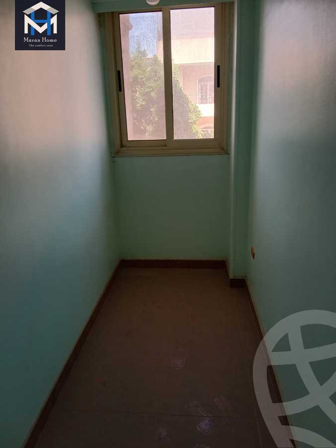 https://aqarmap.com.eg/en/listing/5259643-for-sale-cairo-6th-of-october-el-ahyaa-neighborhood-4th-school-st