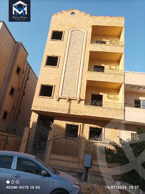 https://aqarmap.com.eg/en/listing/5433250-for-sale-cairo-6th-of-october-el-tawsaat-el-shamalya-hy-2000-qt