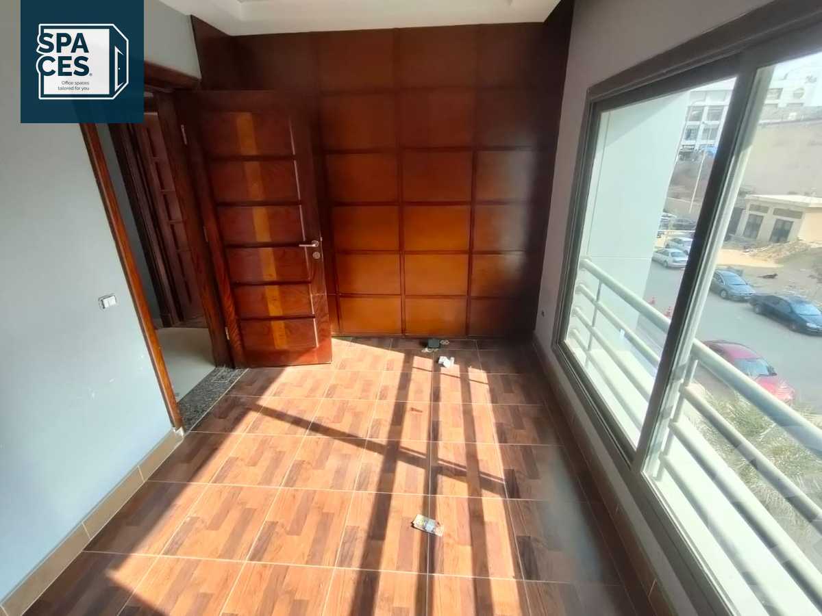 https://aqarmap.com.eg/en/listing/4675224-for-rent-cairo-new-cairo-ltjm-lkhms-90th-street-south-teseen-st