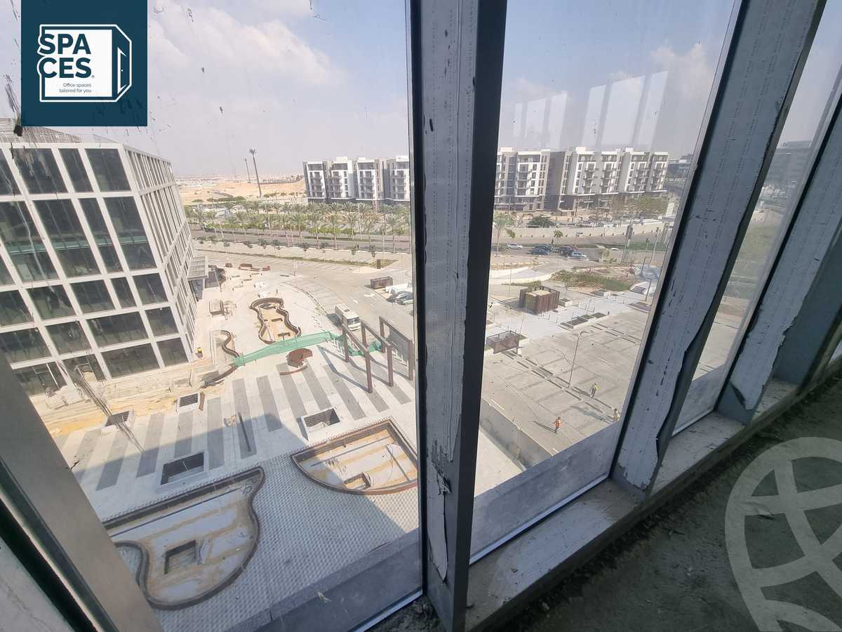 https://aqarmap.com.eg/ar/listing/5033834-for-sale-cairo-new-cairo-90th-street-90th-between-cairo-festival-city-and-mountain-view-roundabout