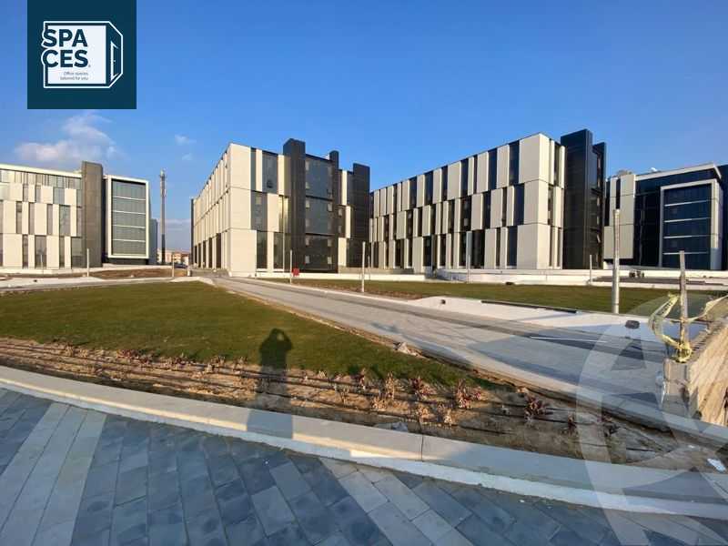 https://aqarmap.com.eg/en/listing/5737442-for-sale-cairo-new-cairo-compounds-hyde-park-business-district