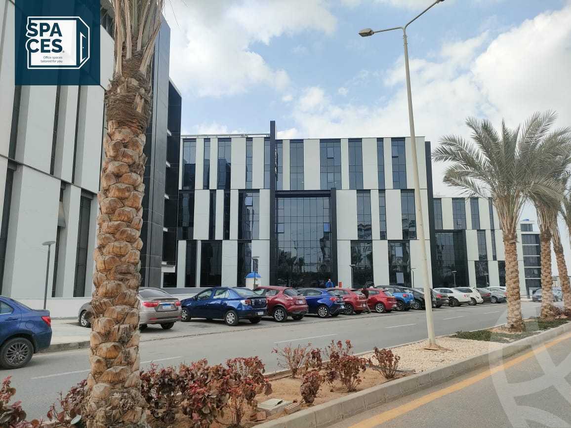 https://aqarmap.com.eg/ar/listing/6427305-for-rent-cairo-new-cairo-compounds-hyde-park-centre-ville-hyde-park