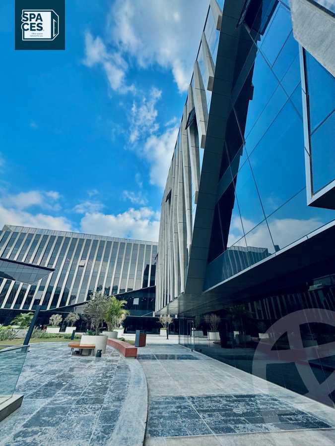 https://aqarmap.com.eg/ar/listing/6432945-for-rent-cairo-new-cairo-compounds-hyde-park-centre-ville-hyde-park