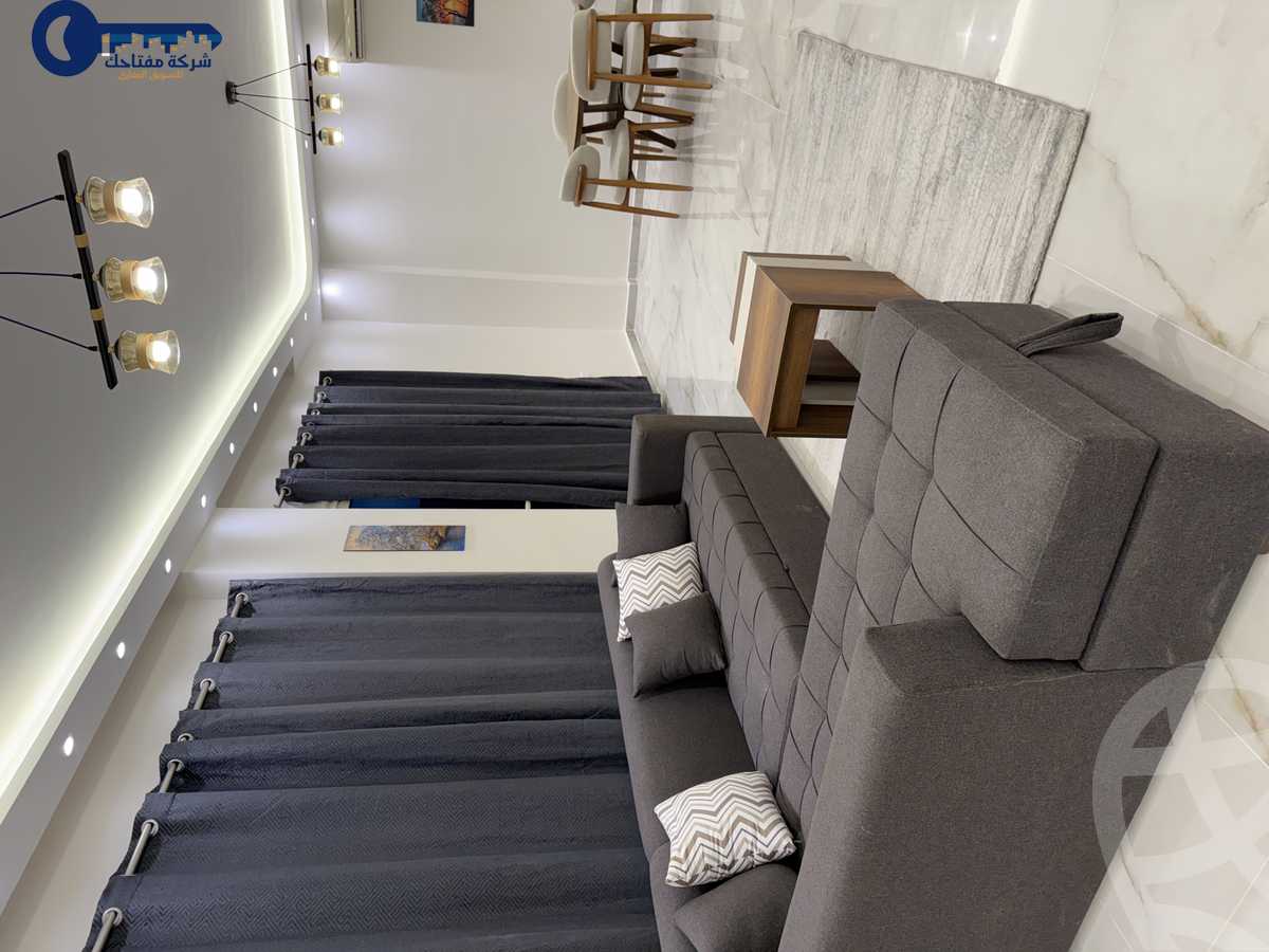 https://aqarmap.com.eg/en/listing/5617413-for-rent-cairo-6th-of-october-el-ahyaa-neighborhood-4th-neighbourhood-1