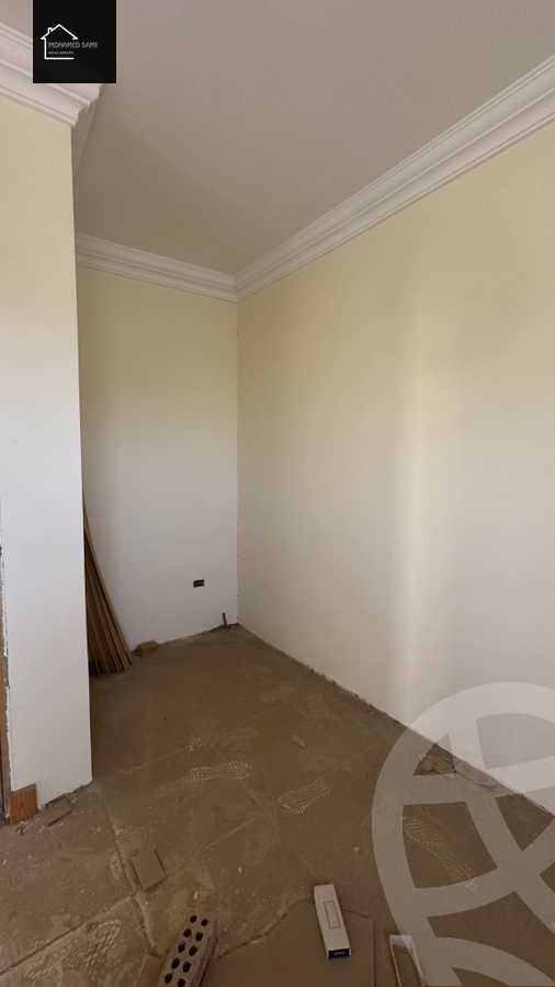 https://aqarmap.com.eg/en/listing/4999830-for-sale-cairo-el-sheikh-zayed-city-lshykh-zyd-ljdyd-kmbwnd-jryn-syty