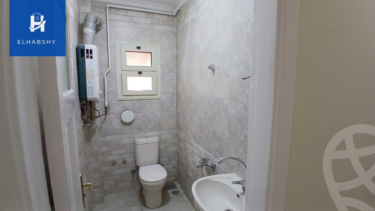 https://aqarmap.com.eg/ar/listing/6407421-for-rent-cairo-el-mohandesen-shareaa-ahmed-orabi