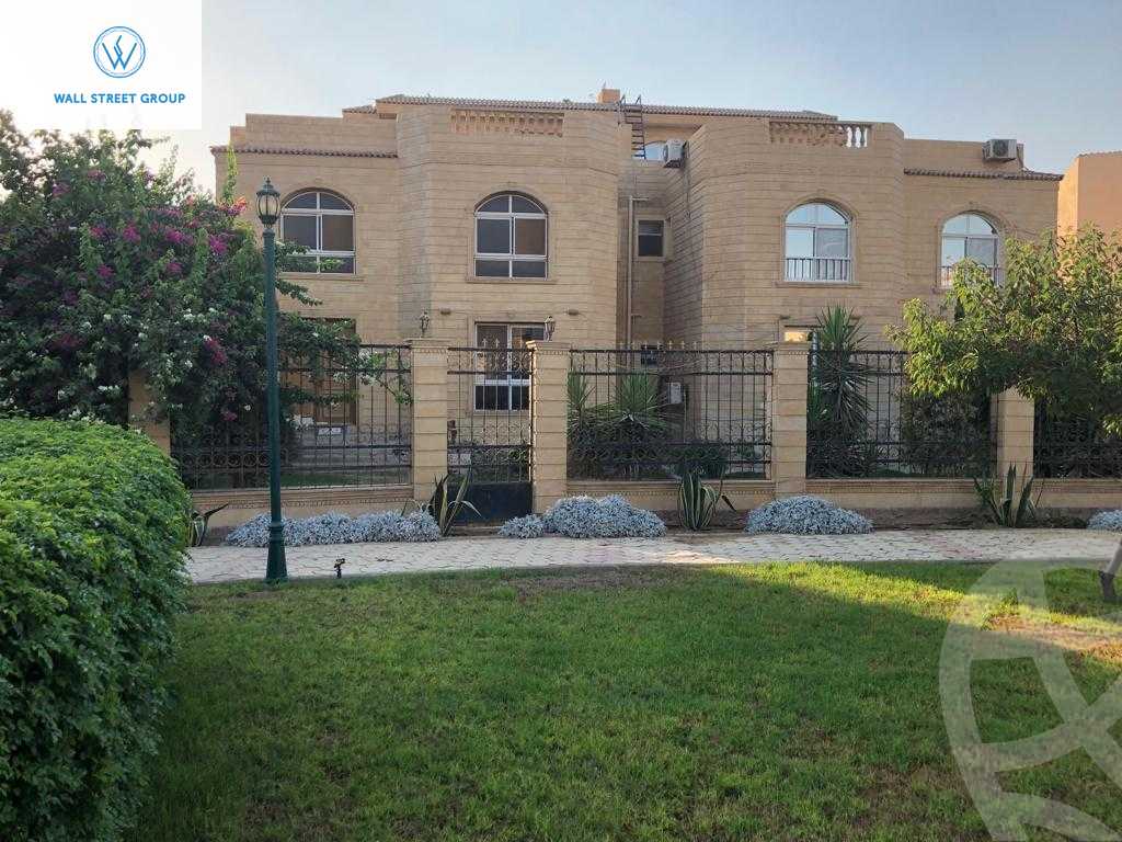 https://aqarmap.com.eg/en/listing/4861611-for-sale-cairo-new-cairo-compounds-la-rose