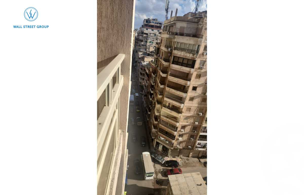 https://aqarmap.com.eg/ar/listing/4930446-for-sale-alexandria-lauran-shaarawy-st