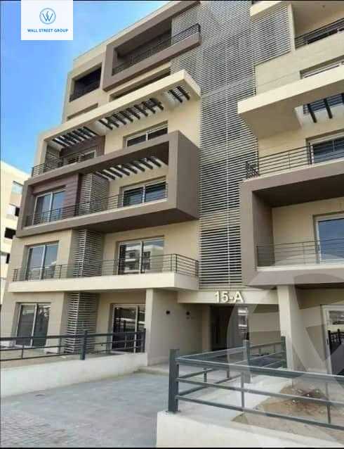 https://aqarmap.com.eg/ar/listing/4940263-for-sale-cairo-new-cairo-compounds-blm-hylz-nyw-kyrw