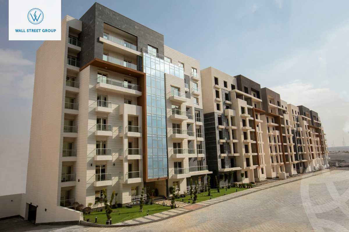 https://aqarmap.com.eg/en/listing/5010508-for-sale-cairo-new-administrative-capital-r7-oia