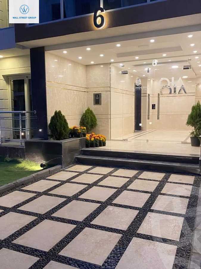 https://aqarmap.com.eg/en/listing/5010508-for-sale-cairo-new-administrative-capital-r7-oia