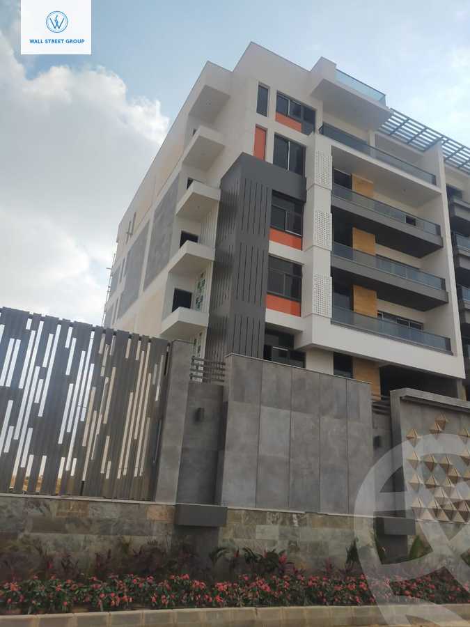 https://aqarmap.com.eg/en/listing/5557252-for-sale-cairo-new-cairo-compounds-dh-ykwn-ryzdns-styl-hwm