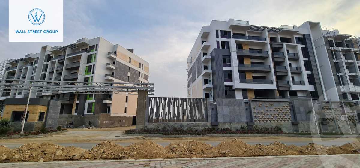 https://aqarmap.com.eg/en/listing/5557252-for-sale-cairo-new-cairo-compounds-dh-ykwn-ryzdns-styl-hwm