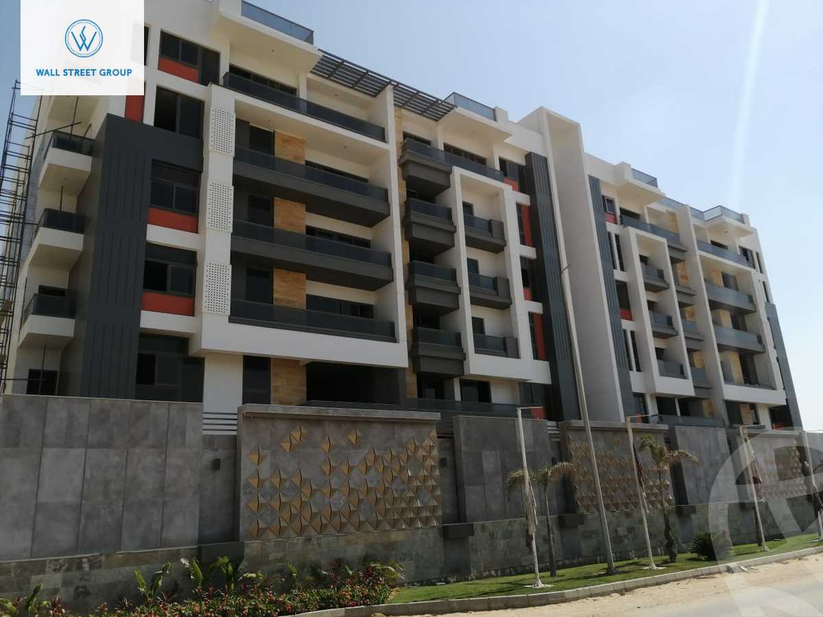 https://aqarmap.com.eg/en/listing/5557252-for-sale-cairo-new-cairo-compounds-dh-ykwn-ryzdns-styl-hwm