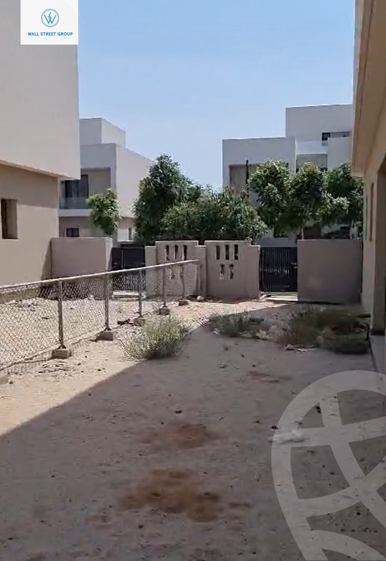 https://aqarmap.com.eg/en/listing/5277628-for-sale-cairo-el-shorouk-compounds-alborouj