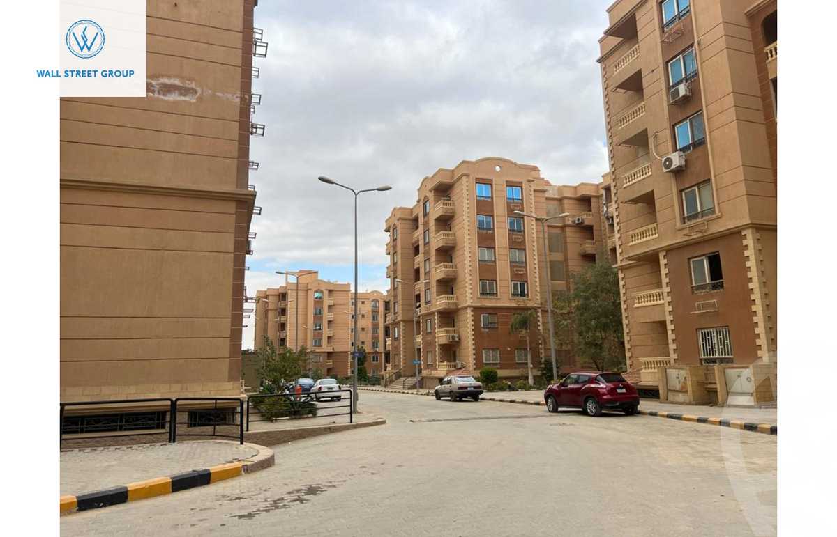 https://aqarmap.com.eg/ar/listing/5052445-for-sale-cairo-new-cairo-compounds-light-city