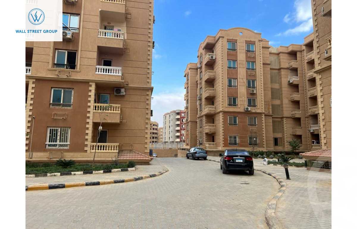 https://aqarmap.com.eg/ar/listing/5052445-for-sale-cairo-new-cairo-compounds-light-city