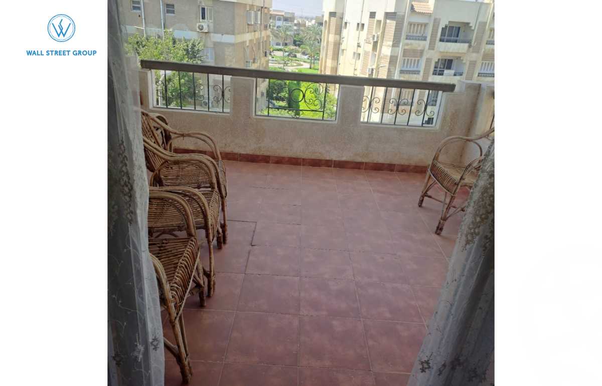 https://aqarmap.com.eg/en/listing/5056500-for-sale-cairo-el-sheikh-zayed-city-compounds-beverly-hills