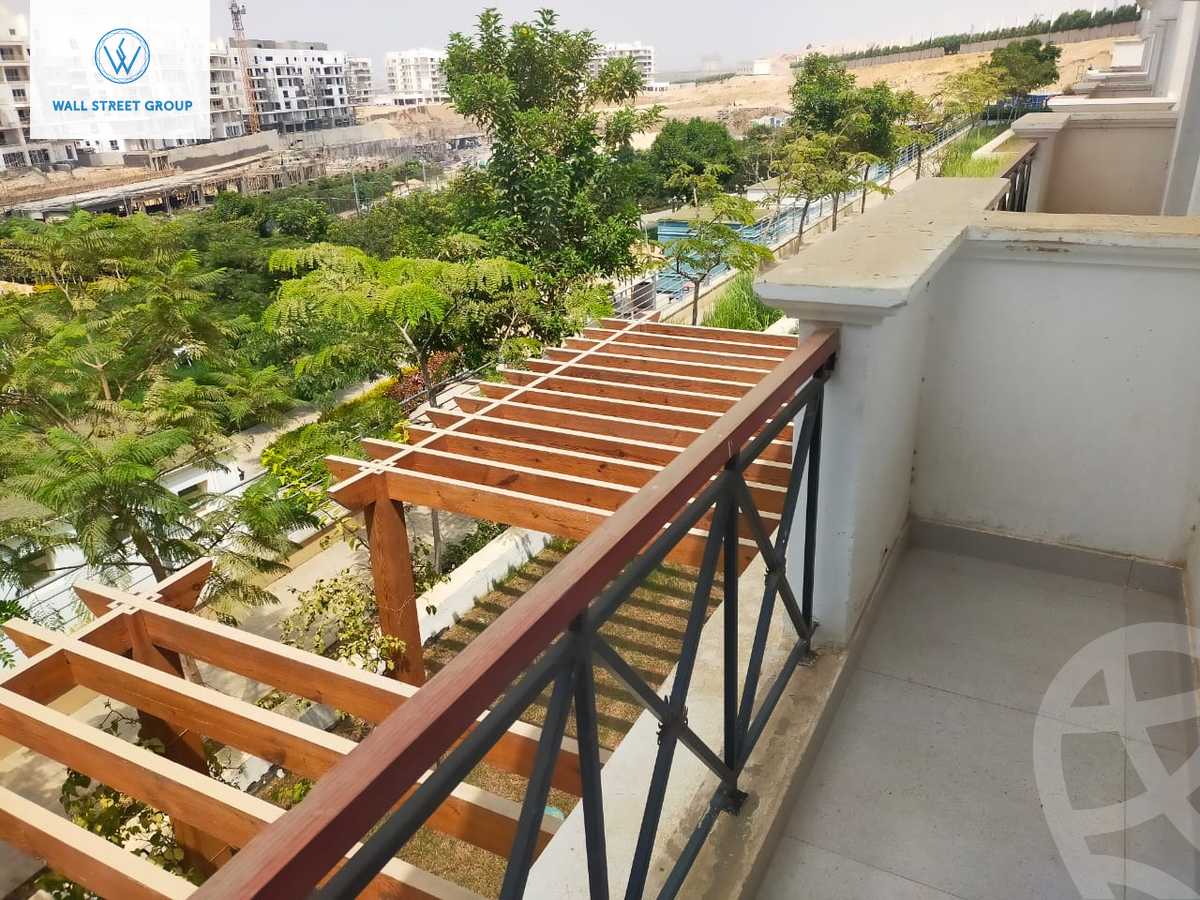 https://aqarmap.com.eg/ar/listing/5117709-for-sale-cairo-new-cairo-compounds-mwntn-fyw-y-syty-mountain-park-mountain-view-icity