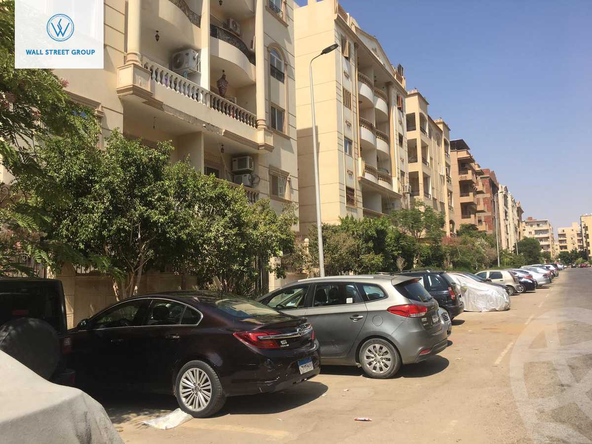 https://aqarmap.com.eg/ar/listing/5813993-for-sale-cairo-new-cairo-el-narges-el-narges-omarat-street-79