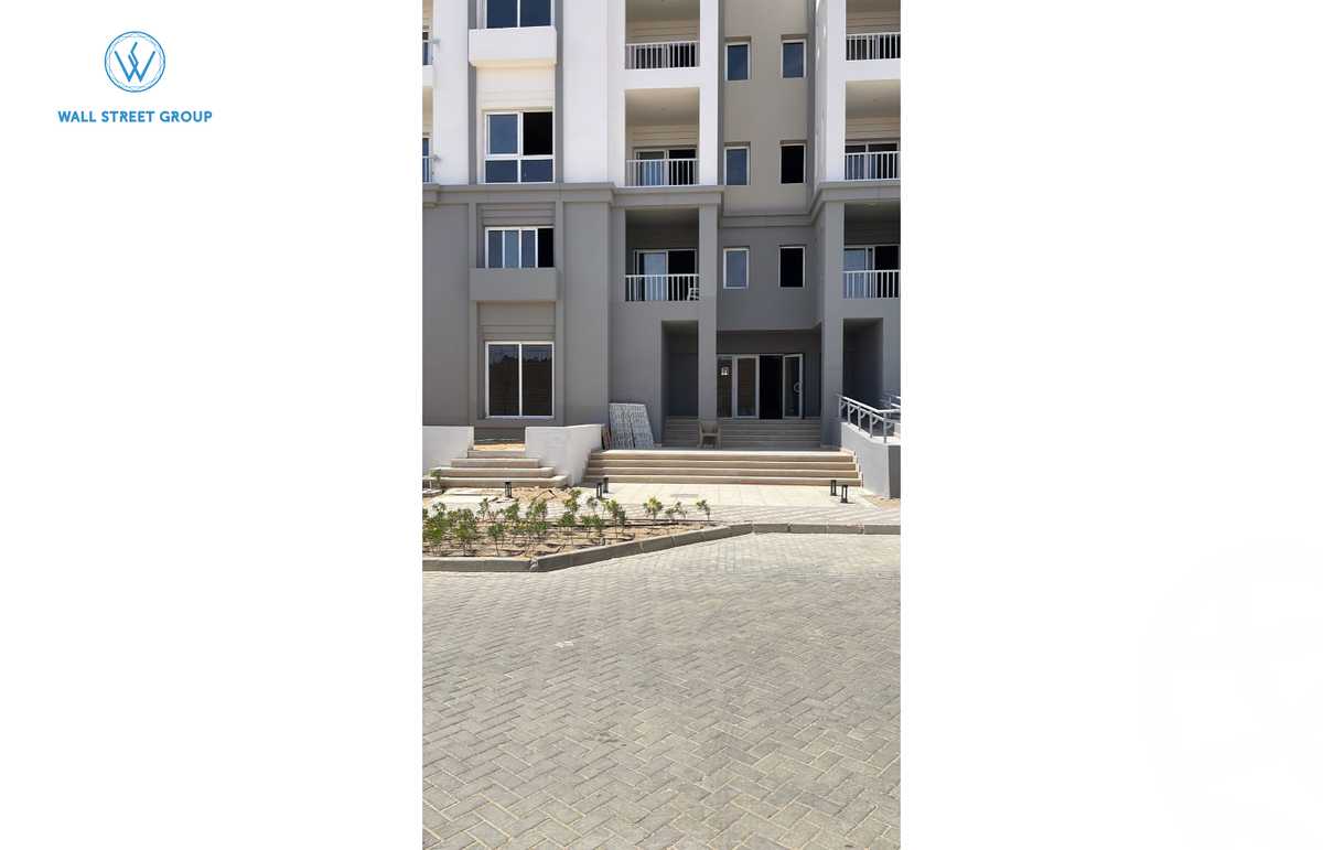 https://aqarmap.com.eg/ar/listing/5433244-for-sale-cairo-new-cairo-compounds-hyde-park-greens-hyde-park-compound