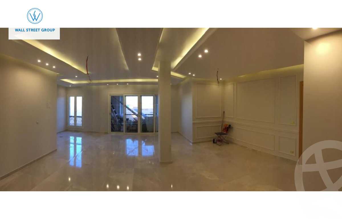 https://aqarmap.com.eg/ar/listing/5404987-for-sale-cairo-new-cairo-compounds-mountain-view-hyde-park