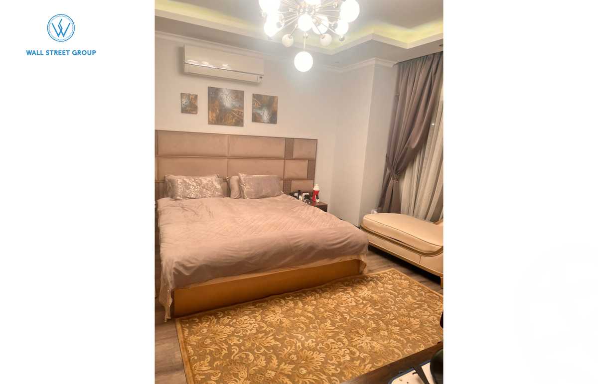 https://aqarmap.com.eg/ar/listing/5404987-for-sale-cairo-new-cairo-compounds-mountain-view-hyde-park