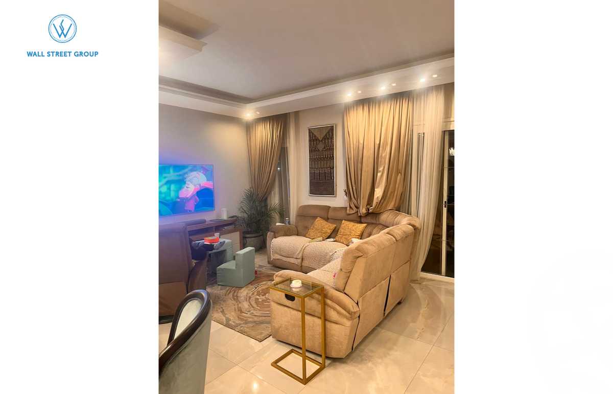 https://aqarmap.com.eg/ar/listing/5404987-for-sale-cairo-new-cairo-compounds-mountain-view-hyde-park