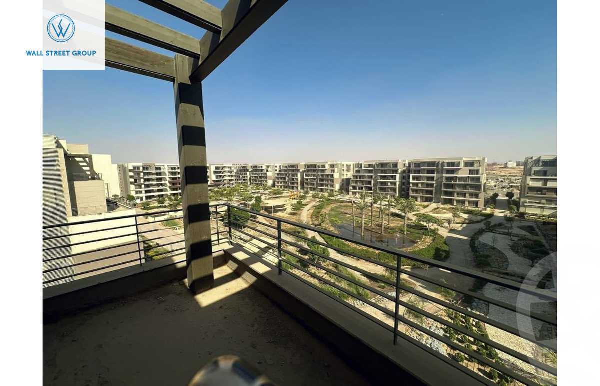 https://aqarmap.com.eg/en/listing/5406438-for-sale-cairo-new-cairo-compounds-blm-hylz-nyw-kyrw